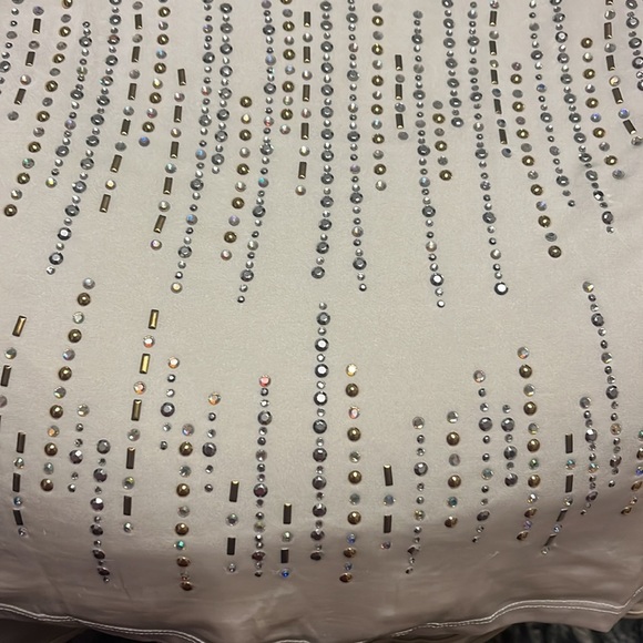 Cache white double layer V neck tank top with crystals and stone decoration - Picture 11 of 13